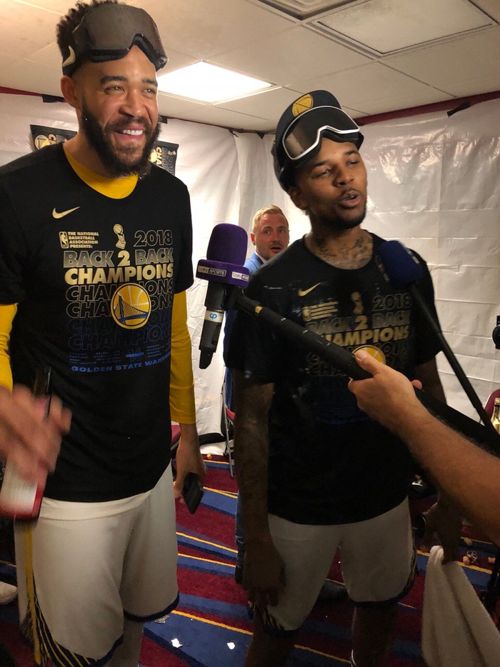 空中骑士 空中骑士