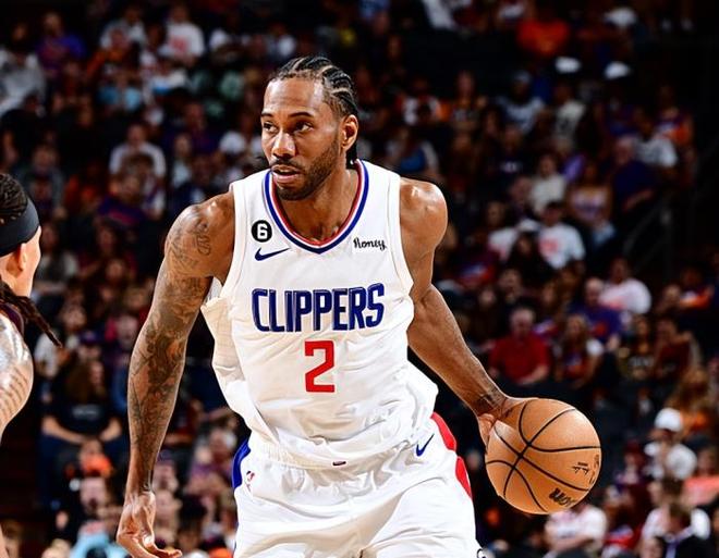 本作更偏向 本作更偏向